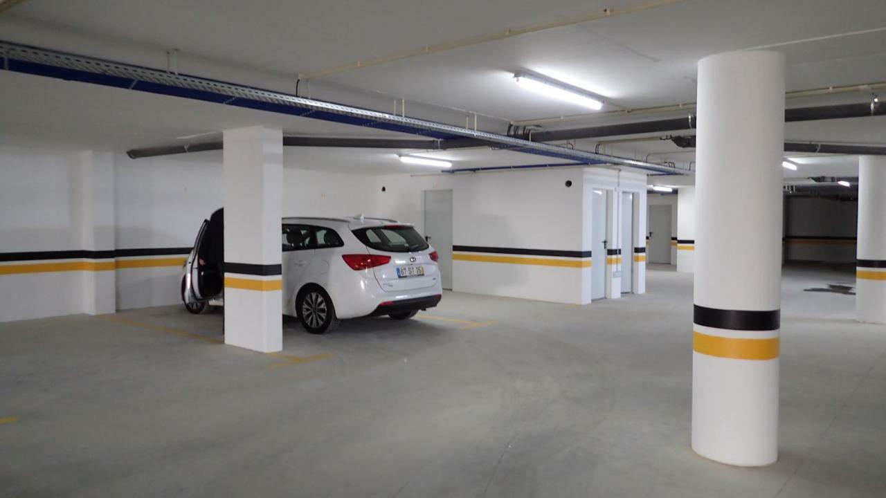 Silver Breezes Apartment Назаре Екстериор снимка